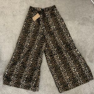TAGS ON! Rachel Comey size 4 high rise leopard culottes